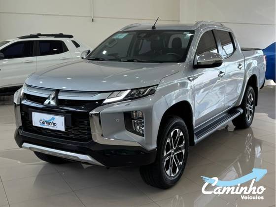 MITSUBISHI L200 TRITON 2.4 16V TURBO DIESEL SPORT HPE-S CD 4P 4X4 AUTOMÁTICO